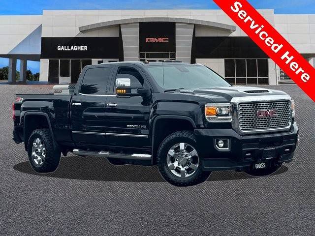 2017 GMC Sierra 3500HD Denali 4WD photo