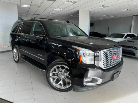 2017 GMC Yukon Denali 4WD photo