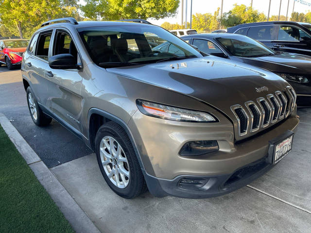 2017 Jeep Cherokee Sport FWD photo