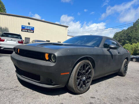 2017 Dodge Challenger R/T Plus RWD photo