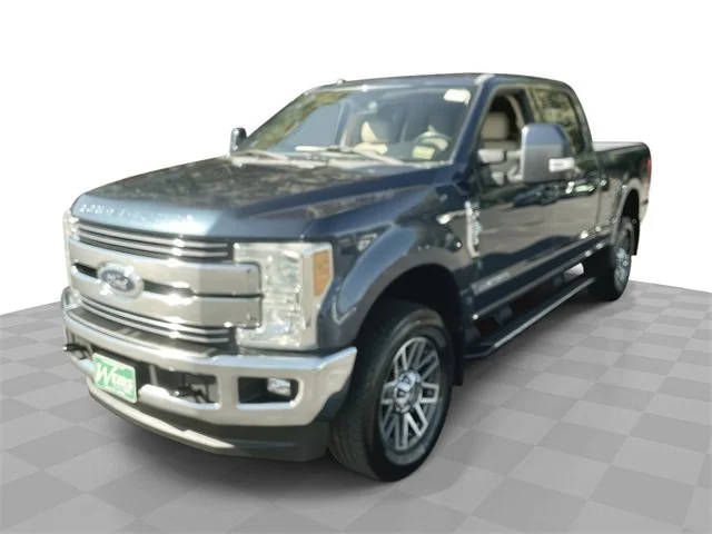 2017 Ford F-250 Super Duty Lariat 4WD photo