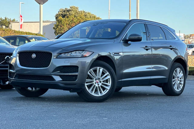2017 Jaguar F-Pace 35t Prestige AWD photo