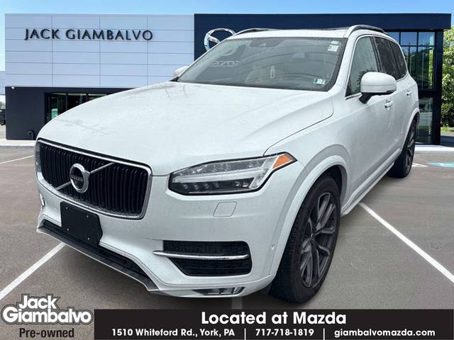 2017 Volvo XC90 Momentum AWD photo