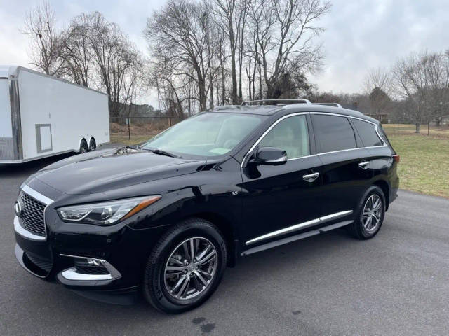 2017 Infiniti QX60  FWD photo