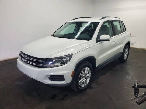 2016 Volkswagen Tiguan S FWD photo