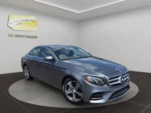 2017 Mercedes-Benz E-Class E 300 Sport AWD photo