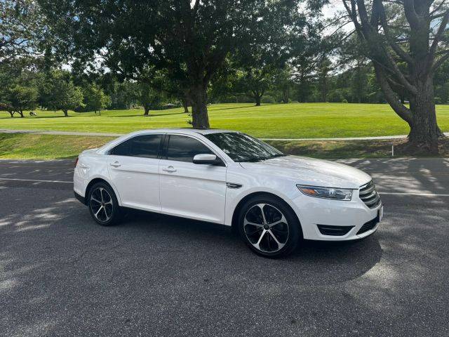 2016 Ford Taurus SEL FWD photo
