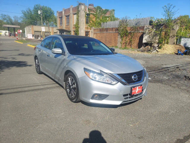 2017 Nissan Altima 2.5 SL FWD photo