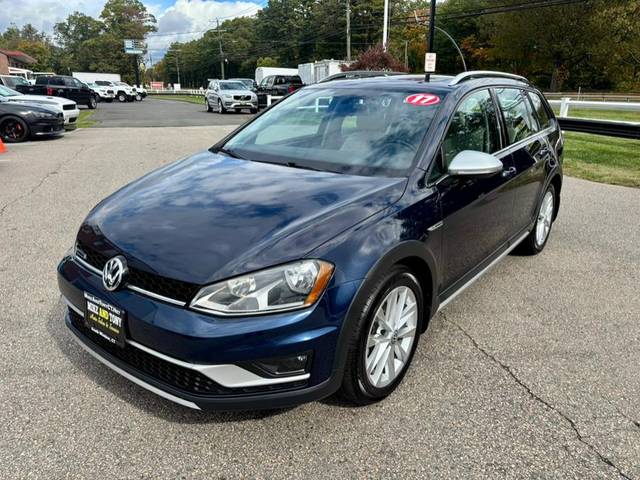 2017 Volkswagen Golf Alltrack SE AWD photo