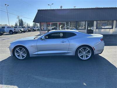 2017 Chevrolet Camaro 1LT RWD photo