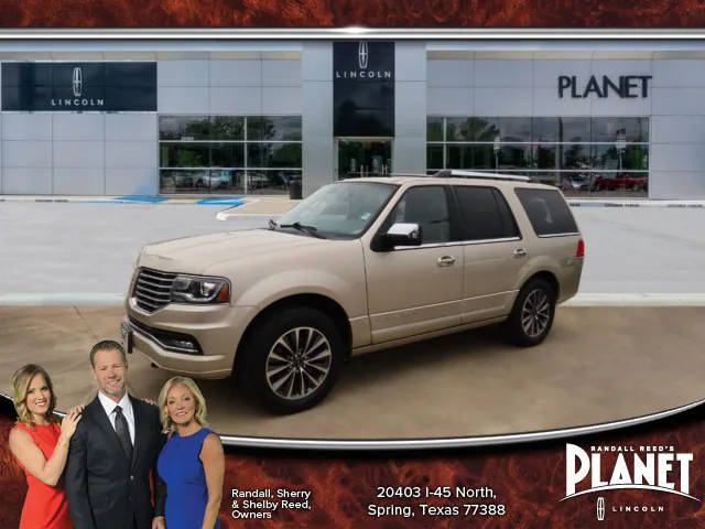 2017 Lincoln Navigator Select RWD photo