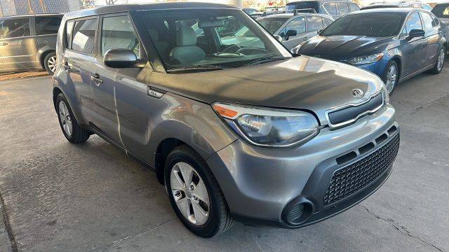 2016 Kia Soul Base FWD photo