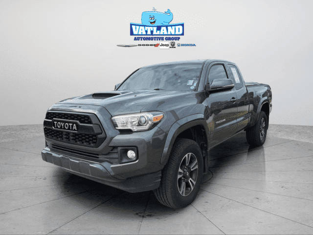 2017 Toyota Tacoma TRD Sport 4WD photo