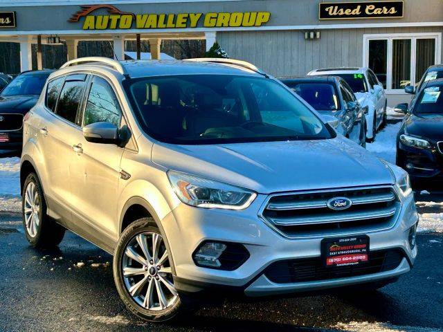 2017 Ford Escape Titanium 4WD photo