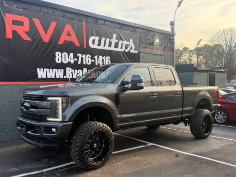 2017 Ford F-250 Super Duty Lariat 4WD photo