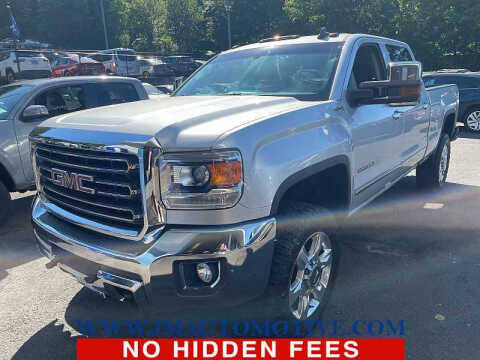 2017 GMC Sierra 2500HD SLT 4WD photo