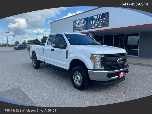 2017 Ford F-250 Super Duty XL 4WD photo