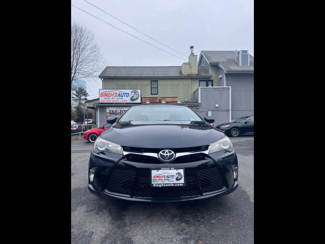 2017 Toyota Camry SE FWD photo