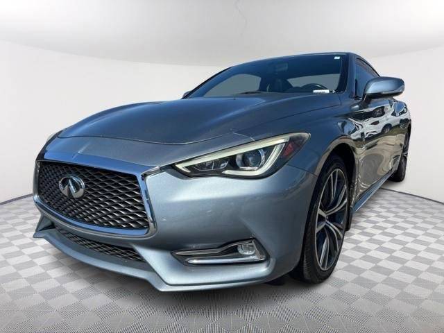 2017 Infiniti Q60 2.0t RWD photo