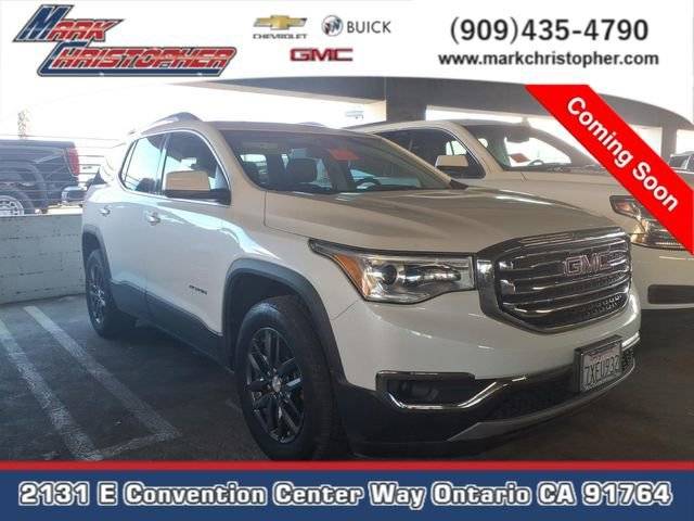 2017 GMC Acadia SLT FWD photo