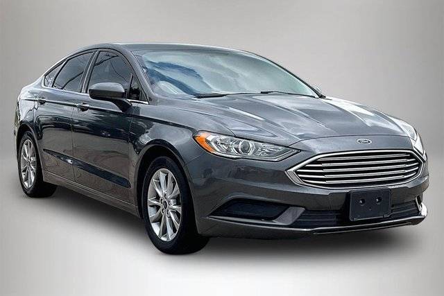 2017 Ford Fusion SE FWD photo
