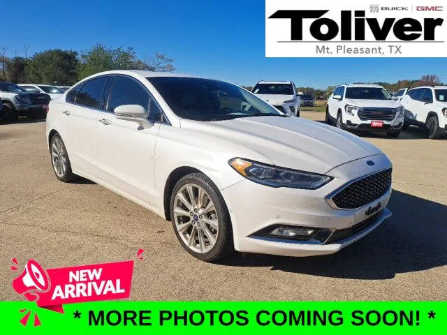 2017 Ford Fusion Platinum FWD photo