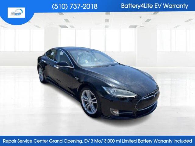 2015 Tesla Model S 85D AWD photo