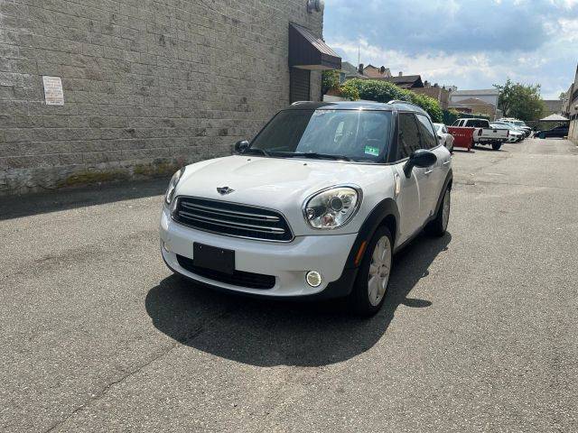 2016 MINI Countryman FWD photo