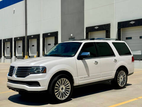 2017 Lincoln Navigator Reserve 4WD photo