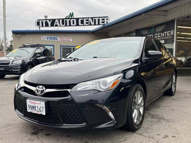 2017 Toyota Camry SE FWD photo