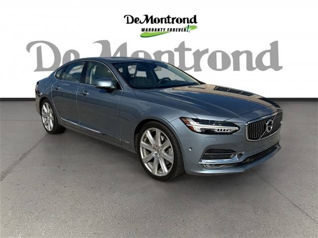 2017 Volvo S90 Inscription AWD photo