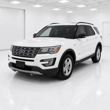 2017 Ford Explorer XLT FWD photo