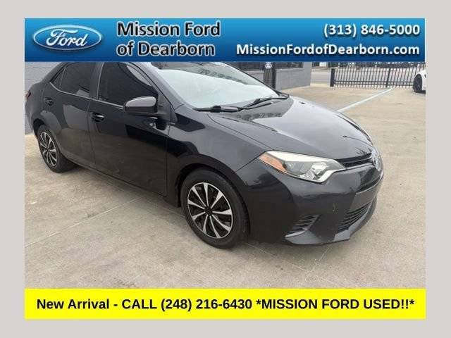 2015 Toyota Corolla LE FWD photo