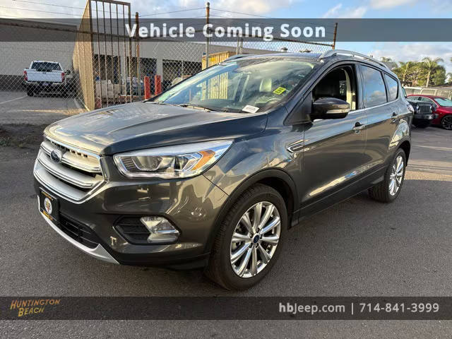 2017 Ford Escape Titanium FWD photo