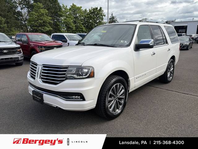 2017 Lincoln Navigator Select 4WD photo