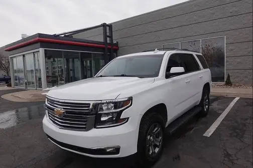 2017 Chevrolet Tahoe LT 4WD photo