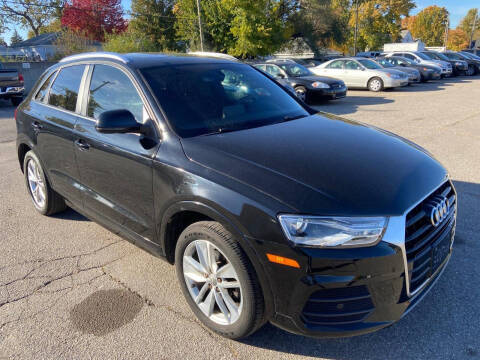 2017 Audi Q3 Premium AWD photo