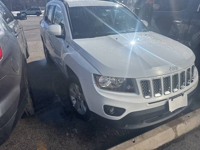 2017 Jeep Compass Latitude 4WD photo