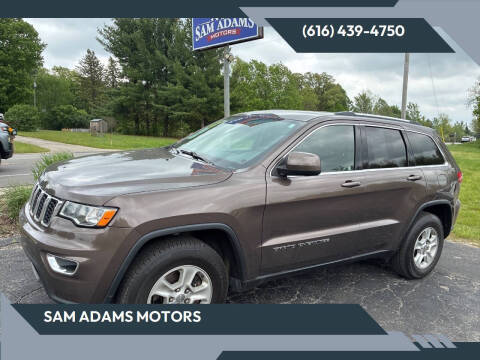 2017 Jeep Grand Cherokee Laredo 4WD photo