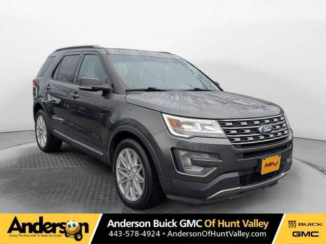 2017 Ford Explorer XLT 4WD photo