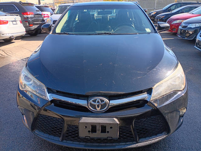 2017 Toyota Camry SE FWD photo