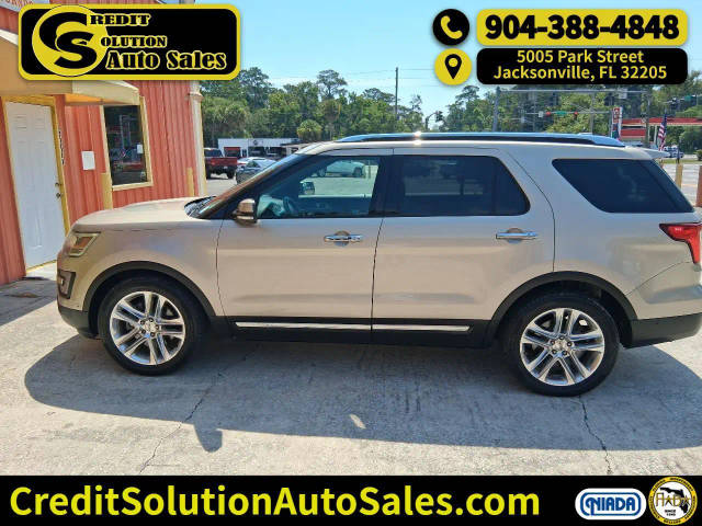 2017 Ford Explorer Limited FWD photo