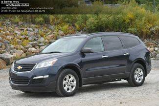 2017 Chevrolet Traverse LS AWD photo