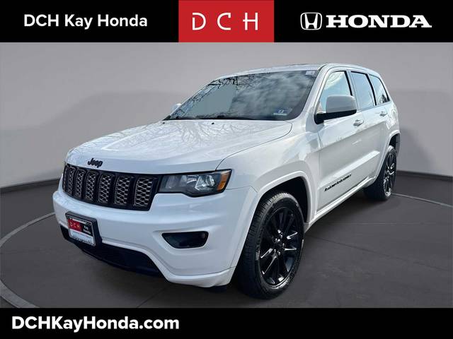 2017 Jeep Grand Cherokee Altitude 4WD photo