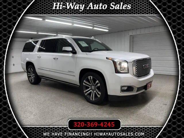 2017 GMC Yukon XL Denali 4WD photo