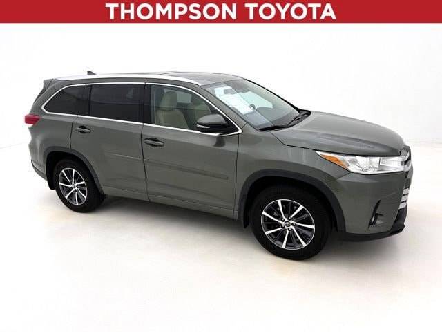 2017 Toyota Highlander XLE AWD photo
