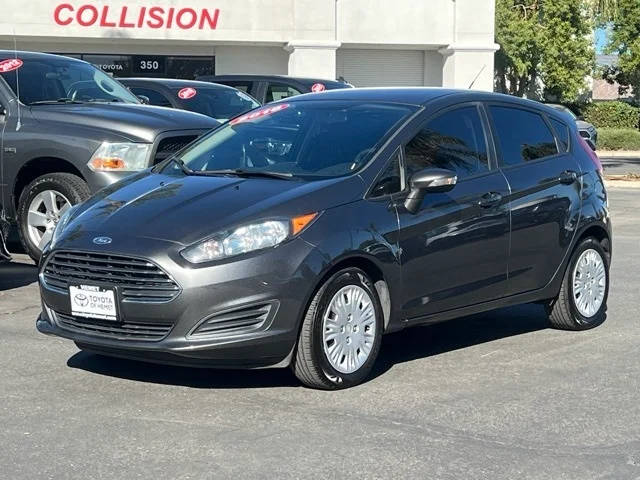 2016 Ford Fiesta SE FWD photo