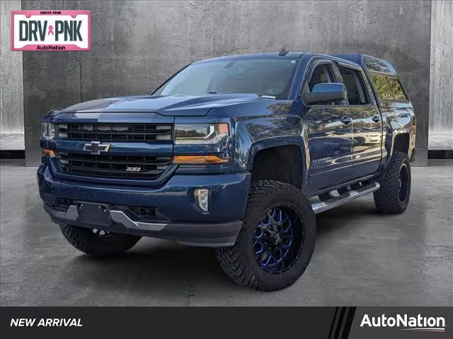 2017 Chevrolet Silverado 1500 LT 4WD photo