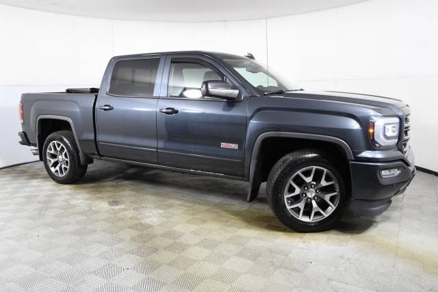 2017 GMC Sierra 1500 SLT 4WD photo