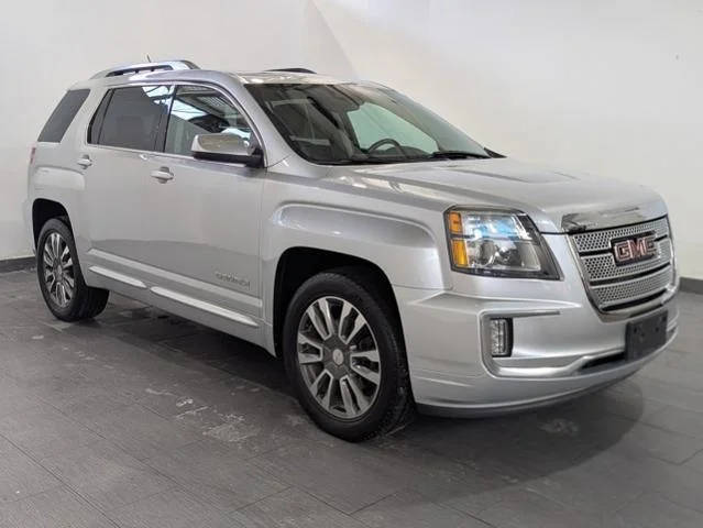 2017 GMC Terrain Denali AWD photo